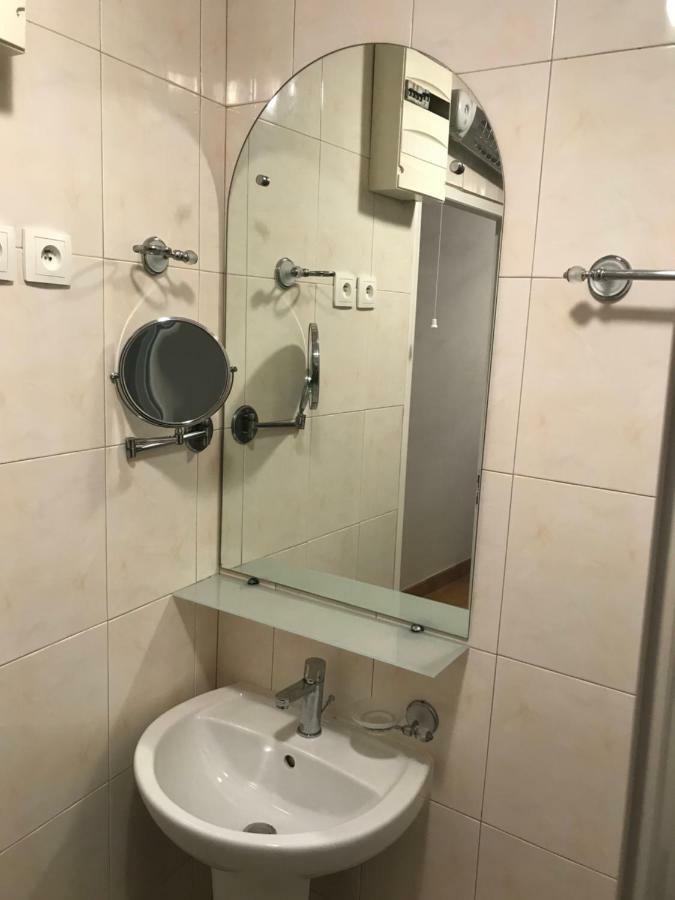 Appartement Du Couvent นาร์บอนน์ ภายนอก รูปภาพ